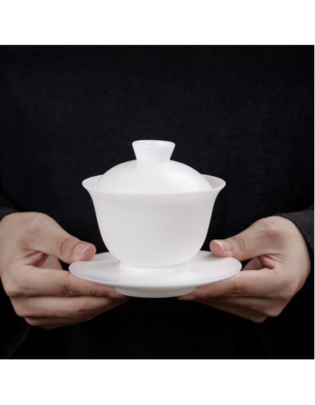 Ice-type jade porcelain lid bowl cup, white porcelain tea set that does not burn your hands, gongfu bowl