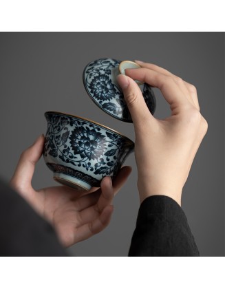 Celadon Ru Kiln Blue and White Covered Bowl Imitation Antique Ceramic Three Talents Tea Bowl with Climbing Lotus Cover