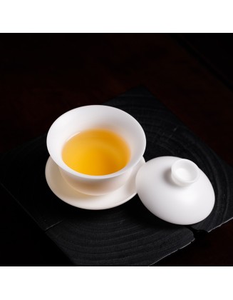 Ice-type jade porcelain lid bowl cup, white porcelain tea set that does not burn your hands, gongfu bowl